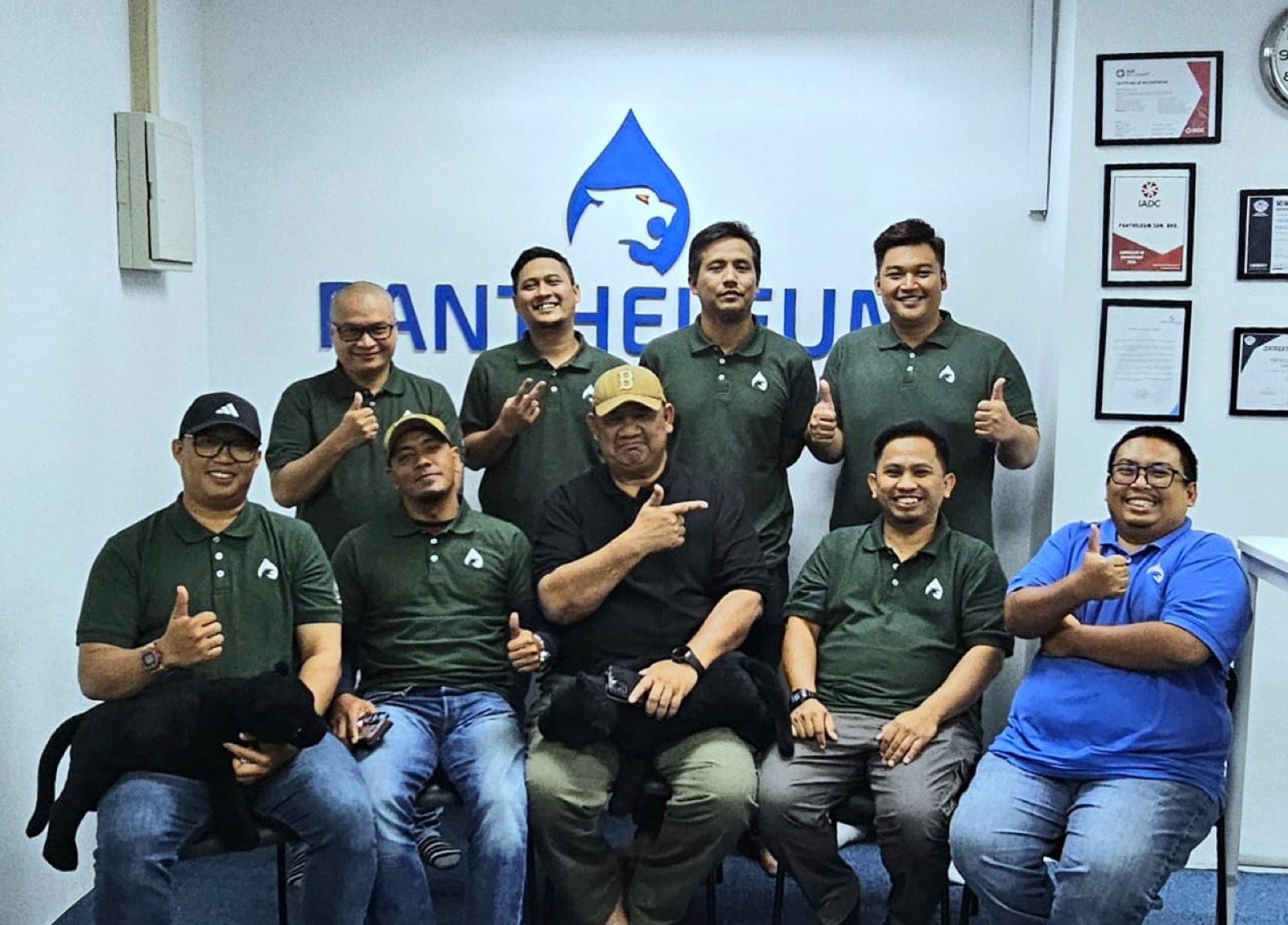 Pantheleum Team — KL